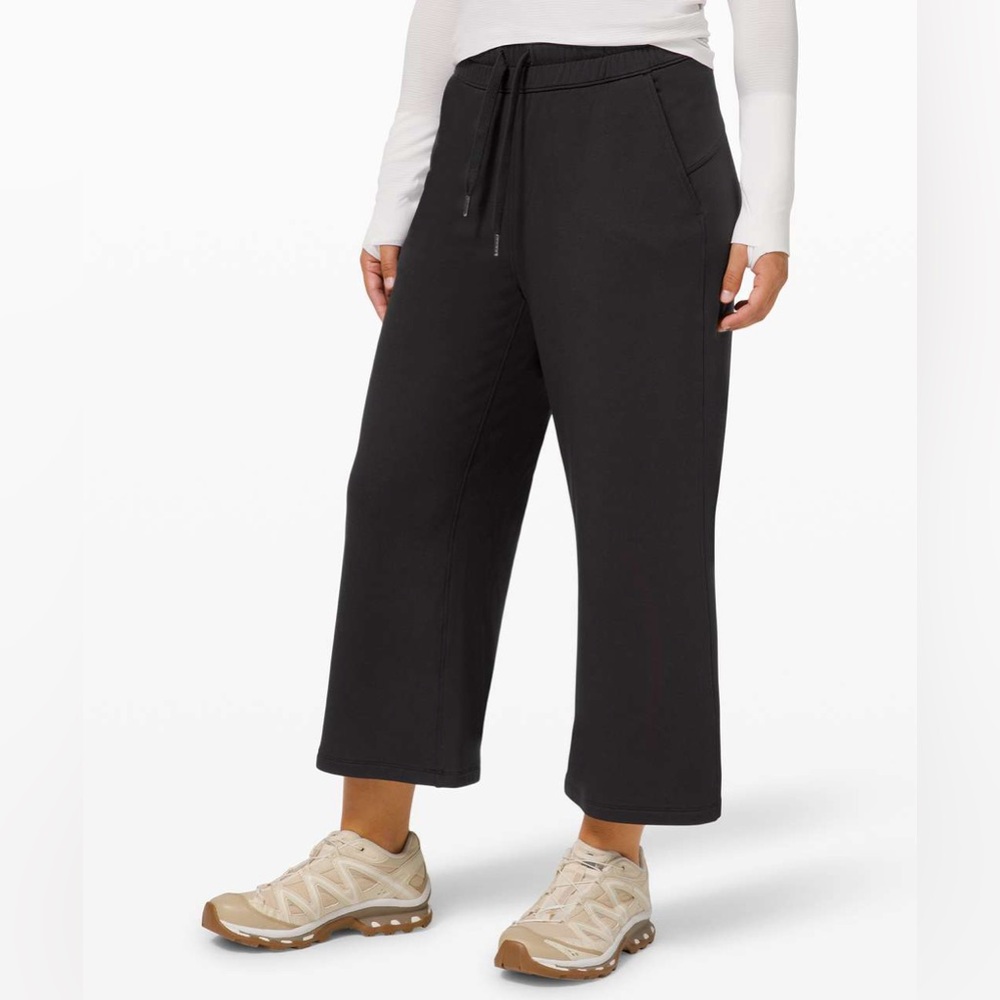Lululemon Bound to Bliss HR Wide Leg Pants